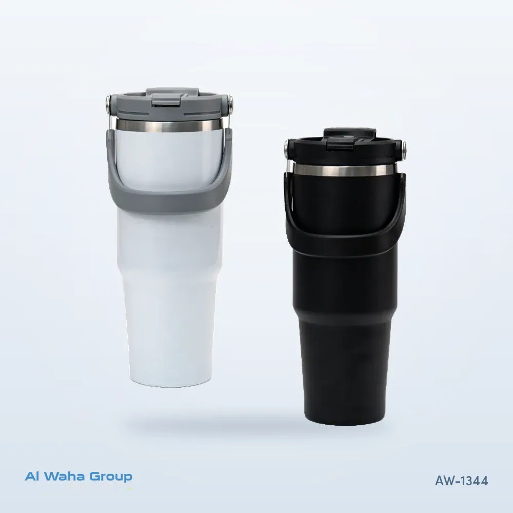 Steel Tumbler with Handle and Straw, 900 ml