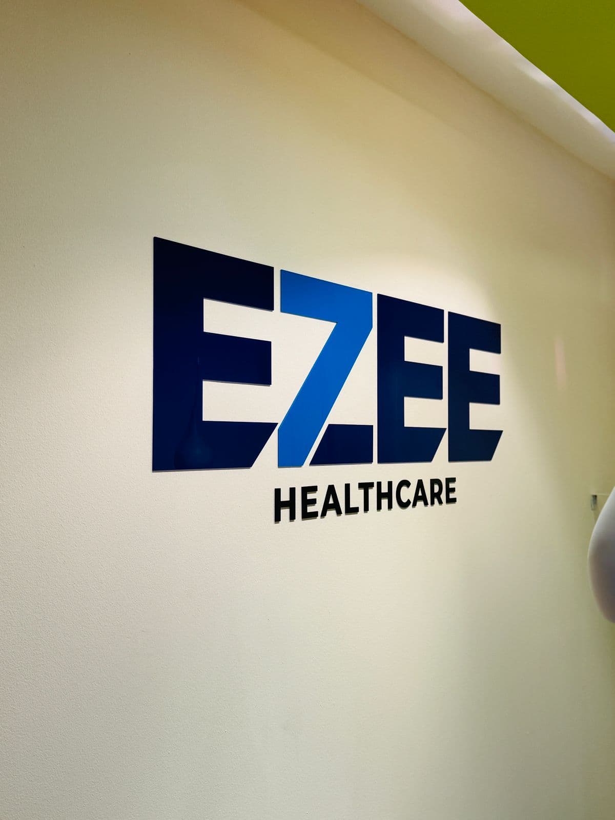 3D letter logo sign for EZEE Healthcare made by Al Waha Group